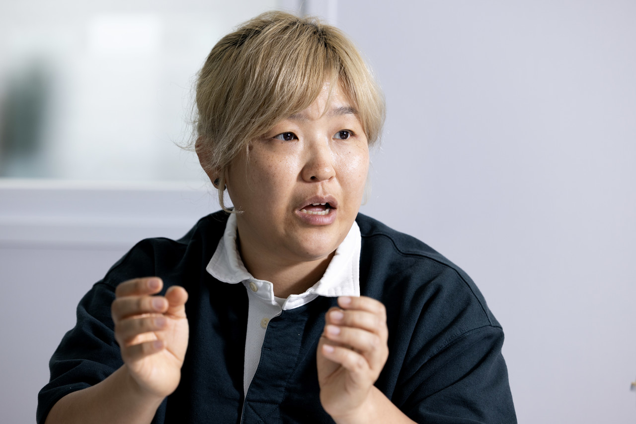 4월29일 임종린 전국화섬식품노조 파리바게뜨지회장이 과 인터뷰하고 있다. ⓒ시사IN 조남진