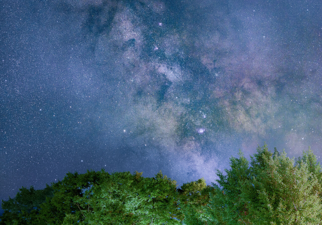 2024년 5월18일 새벽 2시, 동복초등학교 운동장에서 찍은 우리은하의 모습. 서충현 선생님 촬영.