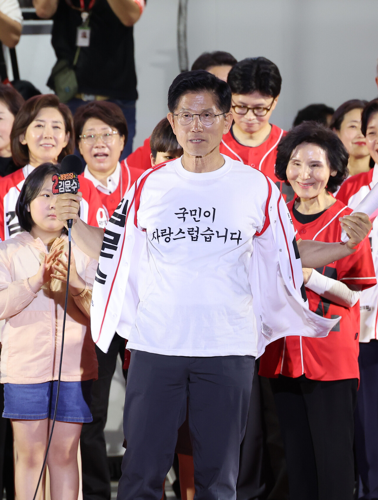국민의힘 김문수 대선 후보가 6월2일 서울시청 앞 서울광장에서 유세하고 있다. ⓒ연합뉴스