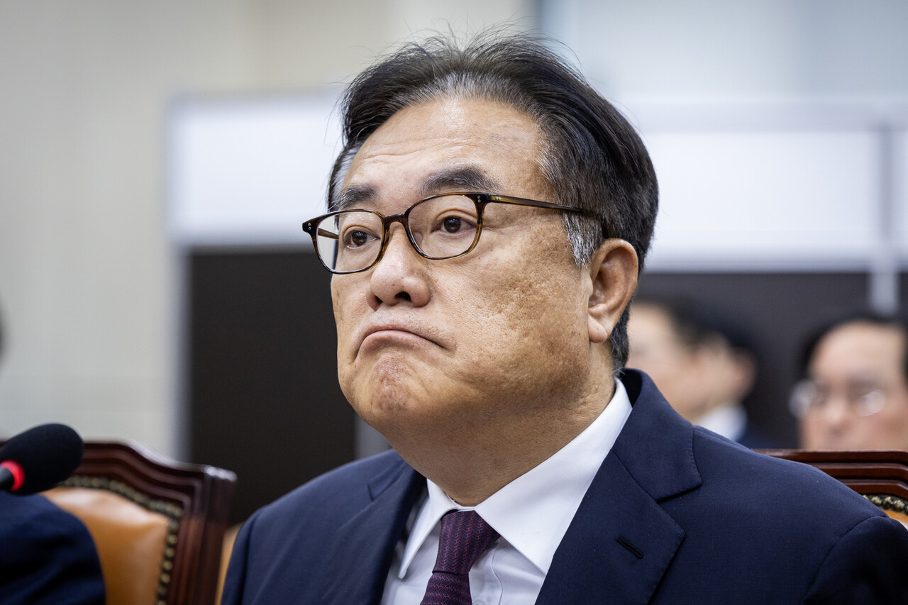 2월26일 정진석 당시 대통령 비서실장이 국회에서 열린 ‘윤석열 정부의 비상계엄 선포를 통한 내란 혐의 진상규명 국정조사 특별위원회’ 3차 청문회에서 질의에 답하고 있다. ⓒ시사IN 박미소