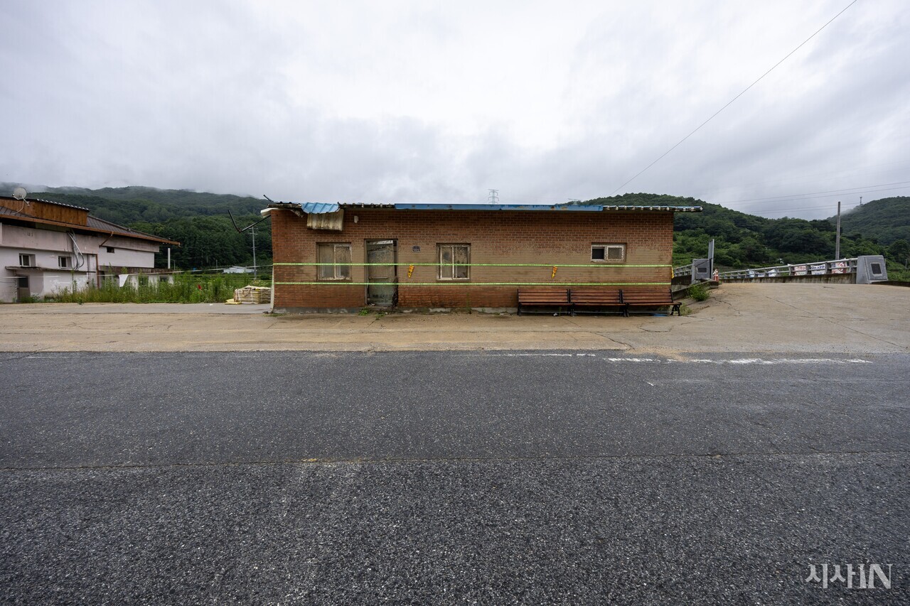 2024년 7월9일, 수해 피해를 입은 정명희씨(94)의 주택이 방치되어 있다. ⓒ시사IN 박미소