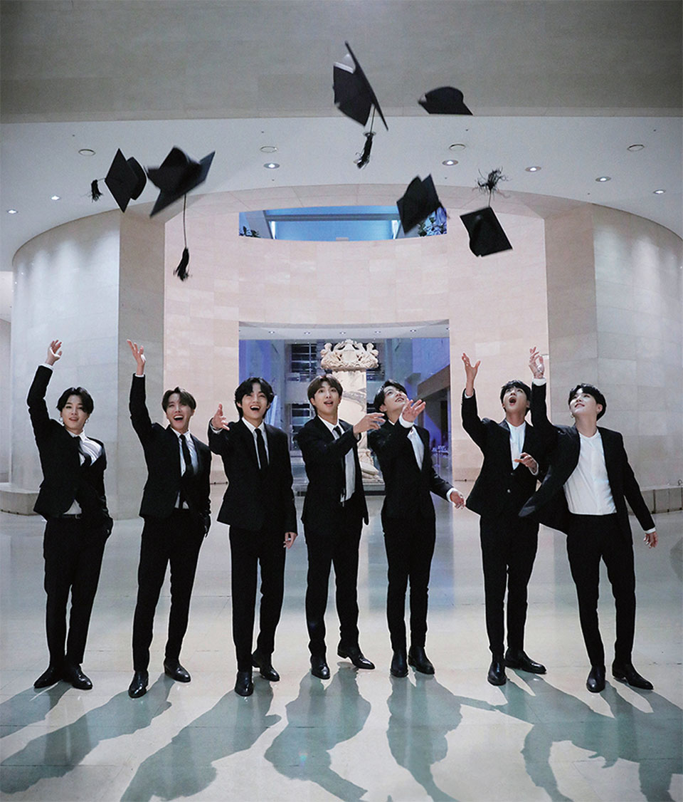 2020년 전 세계에 공개된 BTS의 유튜브 방송 ‘디어 클래스 오브 2020(Dear Class of 2020)’. ⓒ국립중앙박물관