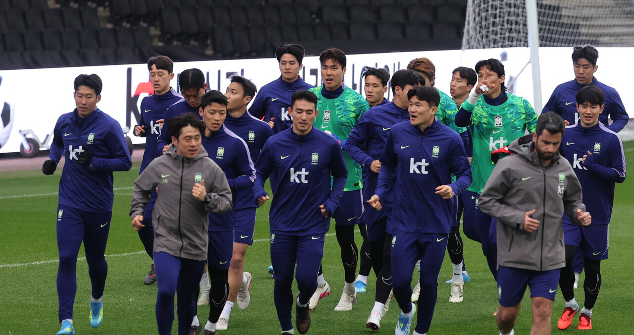 홍명보 감독 관련 이미지