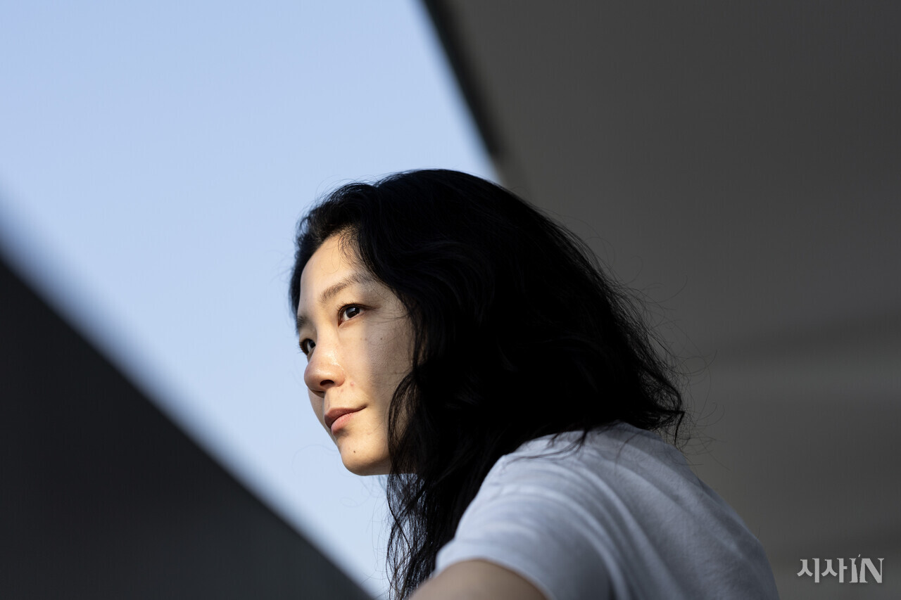 무대에 서는 사람이 모두 여성일 때 어떤 일이 벌어질까 - 뉴스 썸네일 이미지