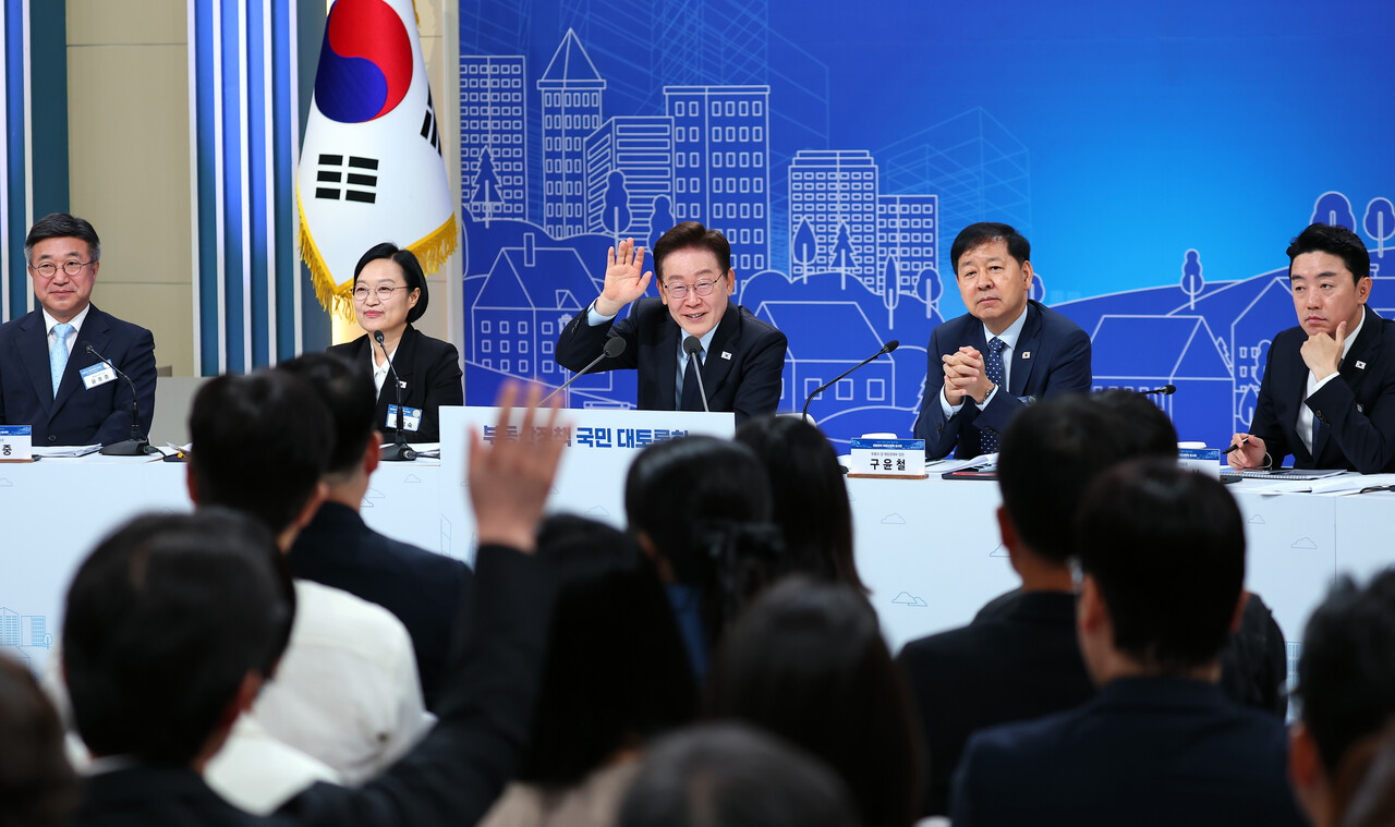 세입자와 공급자 금융은 쏙 빠졌다? 헛다리만 짚은 부동산 토론회 비판