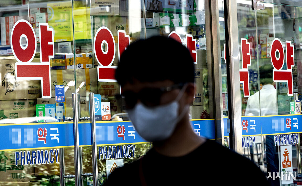 전문가들은 아동ㆍ청소년의 생명을 위협하는 약물 오남용에 관해 적극적인 대책이 필요하다고 말한다.  ⓒ김흥구