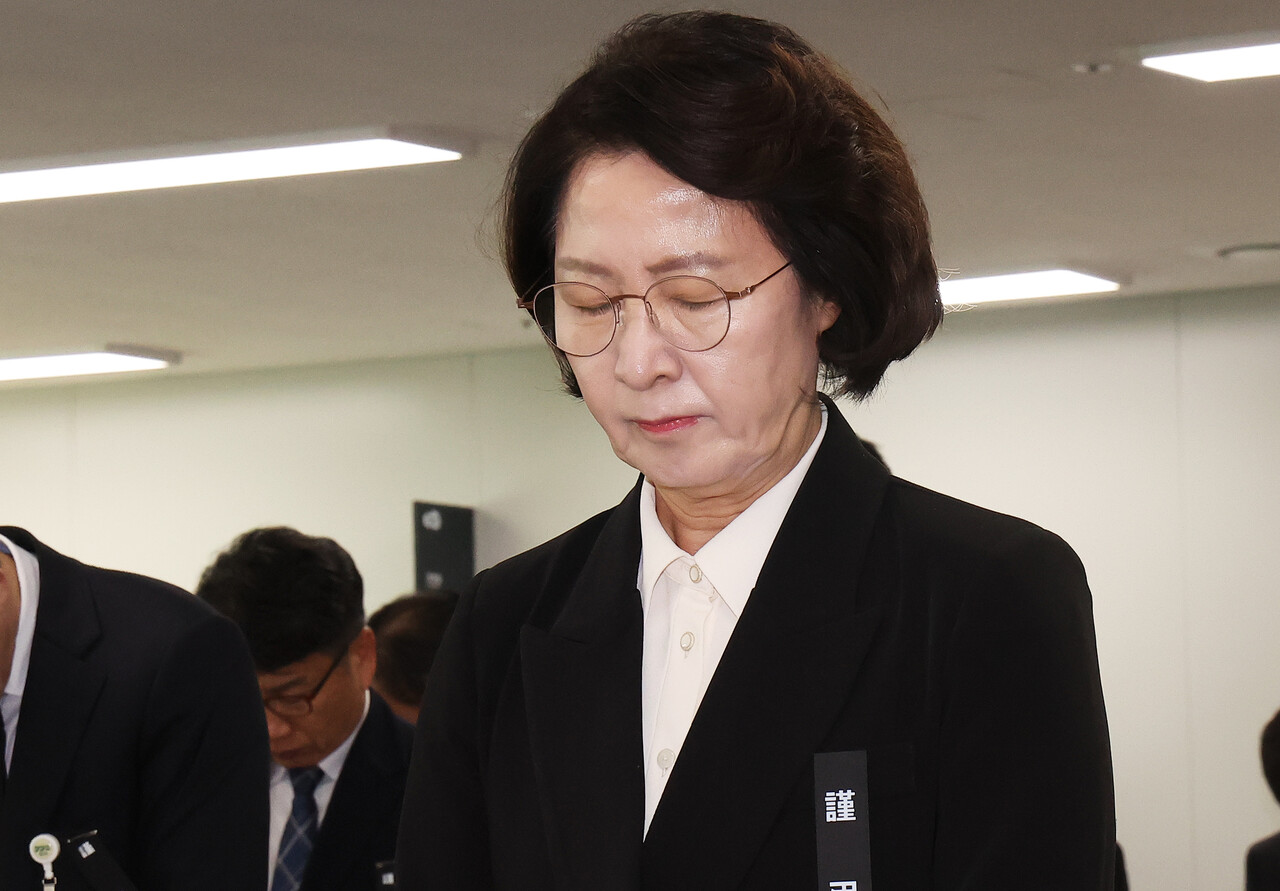 박지원 "추미애에 당 지도부 경고 처분해야"…야권 내부 잡음 확산